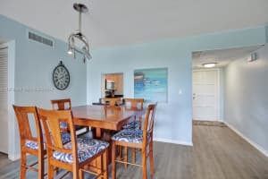 2651 S Course Dr 203 Pompano Beach, FL 33069 - MLS#A11979369