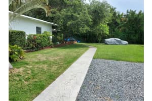 6969 Sw 82nd Ct Main Miami, FL 33143 - MLS#A11979395