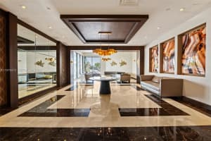 20505 E Country Club Dr 1231 Aventura, FL 33180 - MLS#A11979472