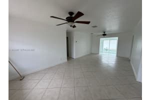 3340 Sw 94th Pl 1 Miami, FL 33165 - MLS#A11979485