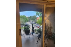 11700 Sw 2 13307 Pembroke Pines, FL 33025 - MLS#A11979488