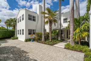 707 W 54th St, Miami Beach, FL 33140, - MLS#A11979492