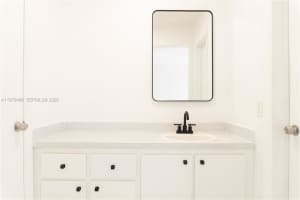 1525 NW 19th Terrace APT 15, Miami, FL 33125, - MLS#A11979498