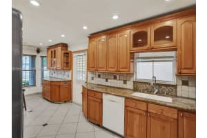 3745 Piccadilly St 114 Hollywood, FL 33021 - MLS#A11979502