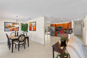 9136 Nw 32nd Pl Sunrise, FL 33351 - MLS#A11979516