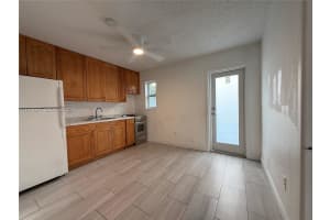 7550 Nw 2nd Ter 7550 Miami, FL 33126 - MLS#A11979591