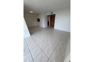 11800 SW 18th St Apt 517-4, Miami, FL 33175, - MLS#A11979596
