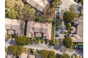 3892 Tree Top Dr, Weston