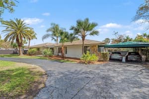 13621 Sw 103rd Ave Miami, FL 33176 - MLS#A11979628