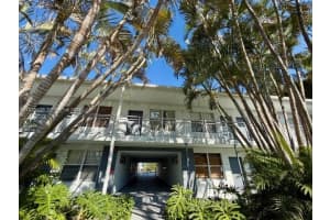 2445 Lake Pancoast Dr APT 7, Miami Beach, FL 33140, - MLS#A11979638