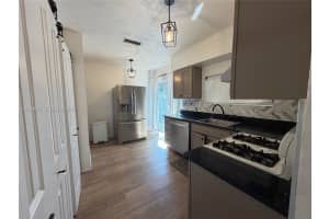 8370 Nw 26th St Sunrise, FL 33322 - MLS#A11979653