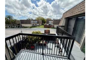 8209 Sw 23rd Ct 17c North Lauderdale, FL 33068 - MLS#A11979679