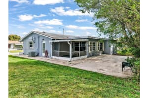 5102 Nw 53rd St Tamarac, FL 33319 - MLS#A11979684