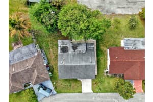 5102 Nw 53rd St Tamarac, FL 33319 - MLS#A11979684