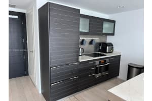 200 Biscayne Boulevard Way 3711 Miami, FL 33131 - MLS#A11979693