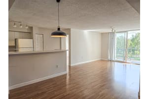 4350 Nw 107th Ave 203 Doral, FL 33178 - MLS#A11979695