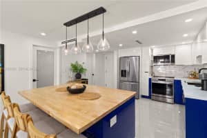 5701 Collins Ave APT 1619, Miami Beach, FL 33140, - MLS#A11979696