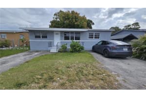 374 Nw 31st Ave Pompano Beach, FL 33311 - MLS#A11979698