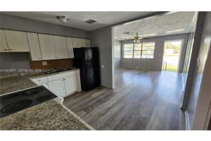 374 Nw 31st Ave Fort Lauderdale, FL 33311 - MLS#A11979717