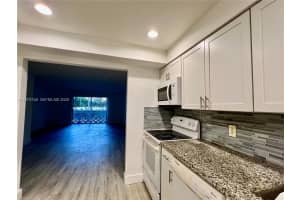 MLS# A11979748, North Miami, Florida 33181