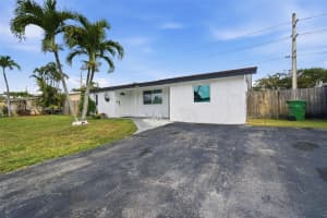 1185 Nw 92nd Ave Pembroke Pines, FL 33024 - MLS#A11979749