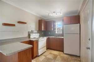 1020 SW 7th St APT 9, Miami, FL 33130, - MLS#A11979757