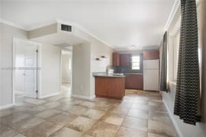 1020 SW 7th St APT 9, Miami, FL 33130, - MLS#A11979757