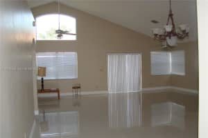 2784 Oakleigh Ln 0 Davie, FL 33328 - MLS#A11979785