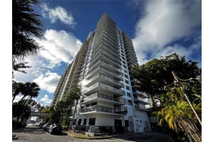 18151 Ne 31st Ct 103 Aventura, FL 33160 - MLS#A11979787