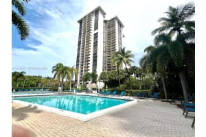 18151 Ne 31st Ct 103 Aventura, FL 33160 - MLS#A11979787