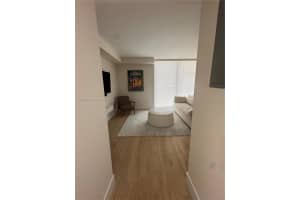 2457 Collins Ave APT 1105, Miami Beach, FL 33140, - MLS#A11979800