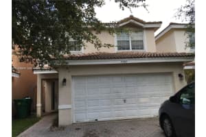 7260 Sienna Ridge Dr Lauderhill, FL 33319 - MLS#A11979808