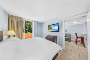 2951 S Bayshore Dr #215, Miami, FL 33133, - MLS#A11979852