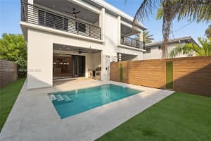 609 Ne 8th Ave B Fort Lauderdale, FL 33304 - MLS#A11979861