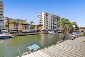 3648 Ne 167th St 27 North Miami Beach, FL 33160 - MLS#A11979911