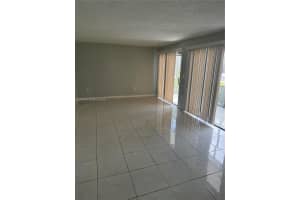 469 NE 207th Ln #108, Miami, FL 33179, - MLS#A11979918