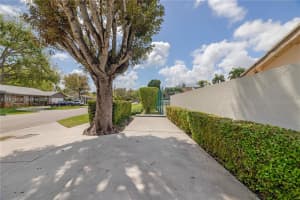 7010 Sw 66th Ave 25 South Miami, FL 33143 - MLS#A11979938