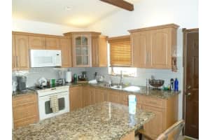 3261 Nw 14th St Miami, FL 33125 - MLS#A11979951