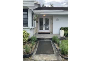 5780 SW 59th Pl, South Miami, FL 33143, - MLS#A11979958