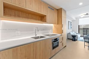 11 Ne 6 St 910 Miami, FL 33132 - MLS#A11979959