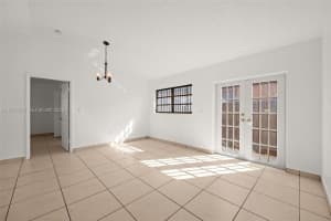 2496 W 70th Pl Hialeah, FL 33016 - MLS#A11979975