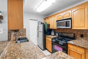 15295 SW 106th Ln APT 717, Miami, FL 33196, - MLS#A11980027