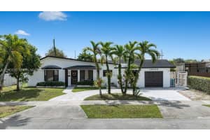 10020 Sw 83rd Street, Miami, Fl 33173, Miami