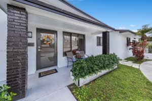 10020 Sw 83rd St Miami, FL 33173 - MLS#A11980032