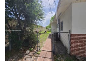 148 Nw 14th Way 2 Dania Beach, FL 33004 - MLS#A11980037