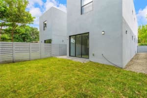 225 Nw 40 Ct Miami, FL 33126 - MLS#A11980047