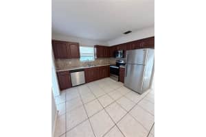 16920 Ne 4th Ct Back North Miami Beach, FL 33162 - MLS#A11980063