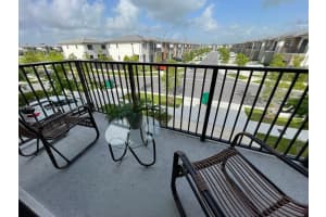 302 NW 11th Ct #302, Florida City, FL 33034, - MLS#A11980065