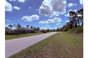 196 Linda Lee Dr. Port Charlotte, FL 33947 - MLS#A11980073
