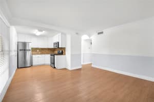 3245 Virginia St , Miami, FL 33133 - MLS#A11980083